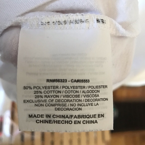 ❗️SOLD❗️TWO Seattle Seahawks t-shirts *BUNDLE* - Picture 5 of 7